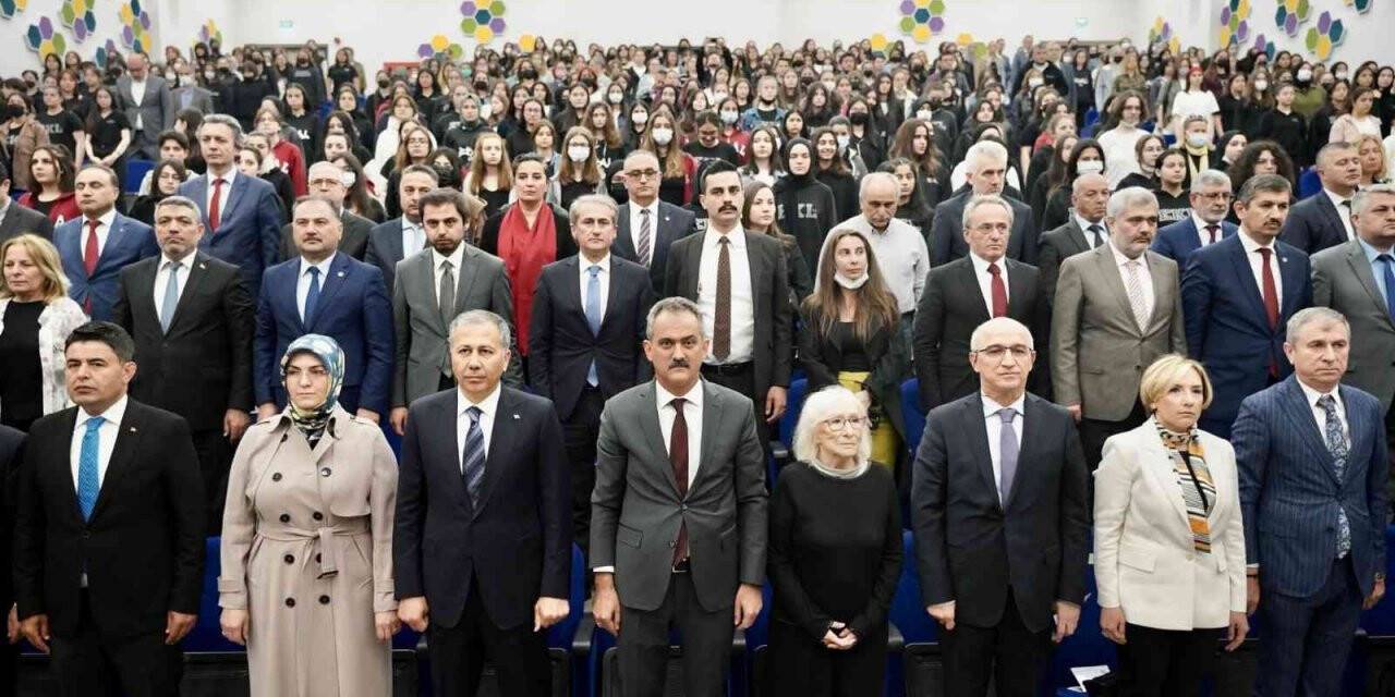 Kapadokya Üniversitesi Mütevelli Heyet Başkanı Alev Alatlı’nın adı kütüphanede yaşayacak