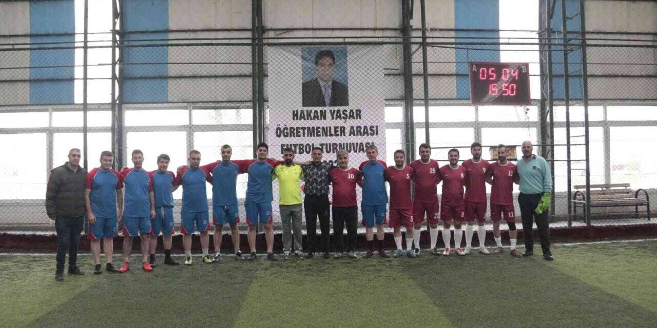 Vefat eden müdür anısına futbol turnuvası