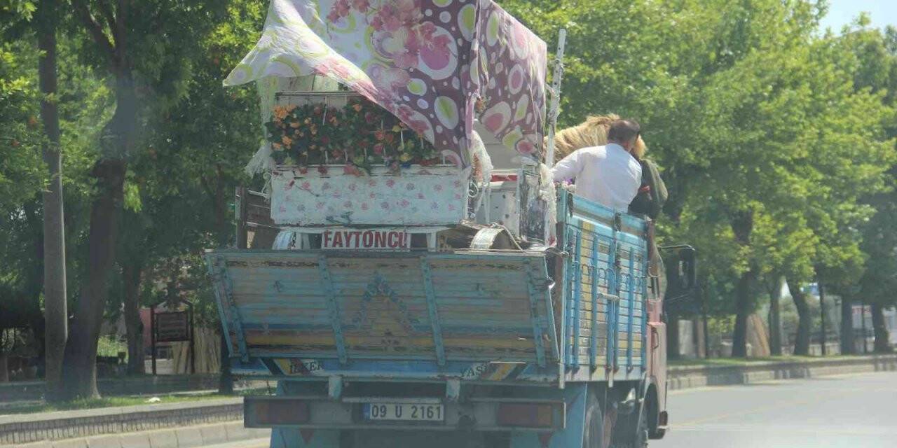 Düğün sezonu açıldı, faytoncular zamanla yarışmaya başladı