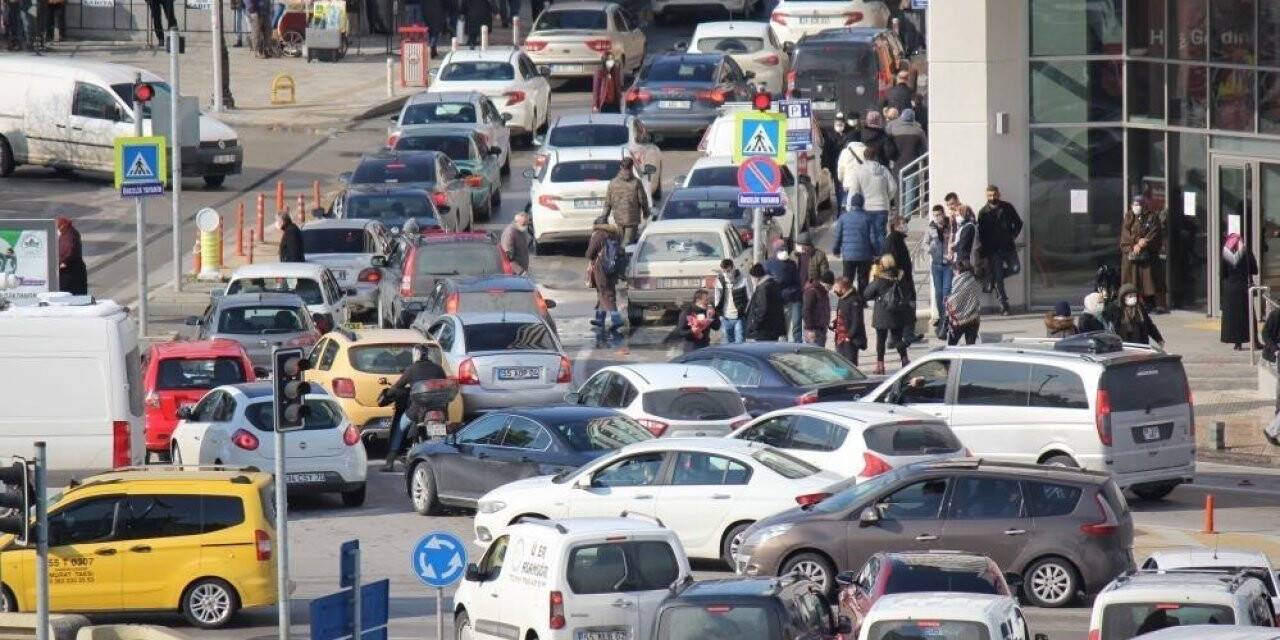 Samsun’da trafiğe kayıtlı araç sayısı 403 bin 722 oldu