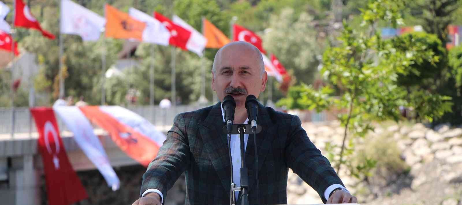 Bakan Karaismailoğlu:'Türksat6A’yı 100. yılda uzaya göndermek adına yoğun çaba içindeyiz'