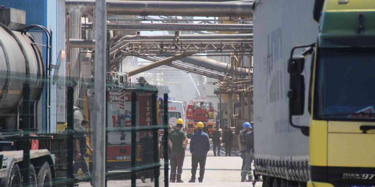 Fabrikada buhar kazanı bakımı yapıldığı sırada patlama meydana geldi: 2 yaralı