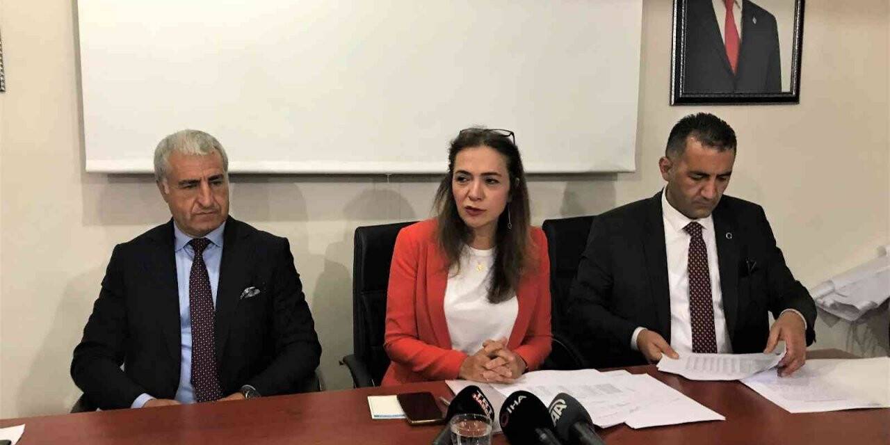 CHP Genel Başkan Yardımcısı İlgezdi Erzincan’da partililerle buluştu