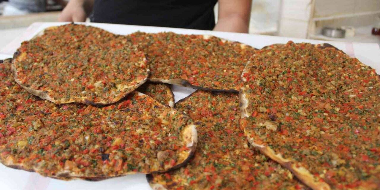 Bodrumdaki bir lahmacunun fiyatına Gaziantep’te 20 lahmacun yeniyor