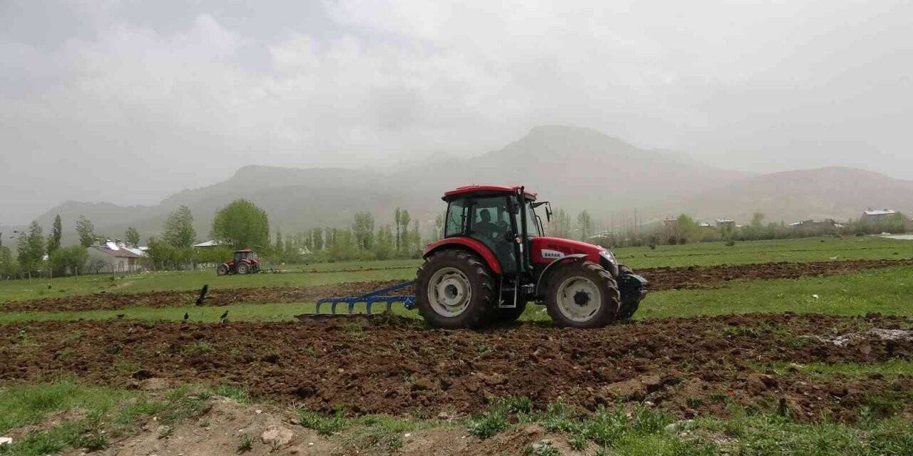 Vanlı çiftçiler tarım destekleriyle bereketli bir yıl bekliyor