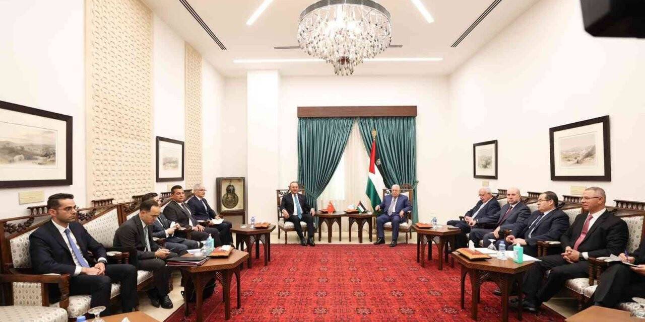 Dışişleri Bakanı Çavuşoğlu, Filistin Devlet Başkanı Abbas ile görüştü