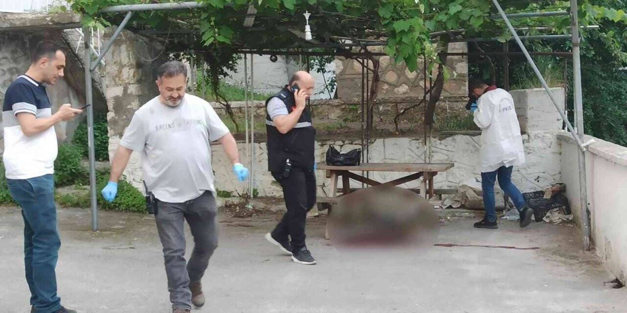 Bursa’da dehşet: Tartıştığı kadını öldürdü ardından intihar etti