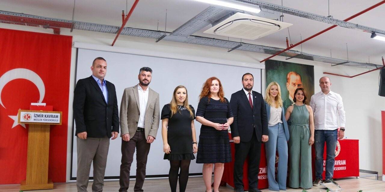 Bilişim Girişim ve Dijital Dönüşüm Zirvesi’nin ilki gerçekleştirildi