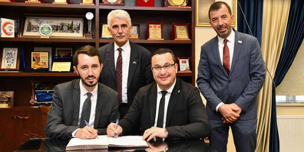 Mustafakemalpaşa, Kamenica Belediyesi ile kardeş oldu