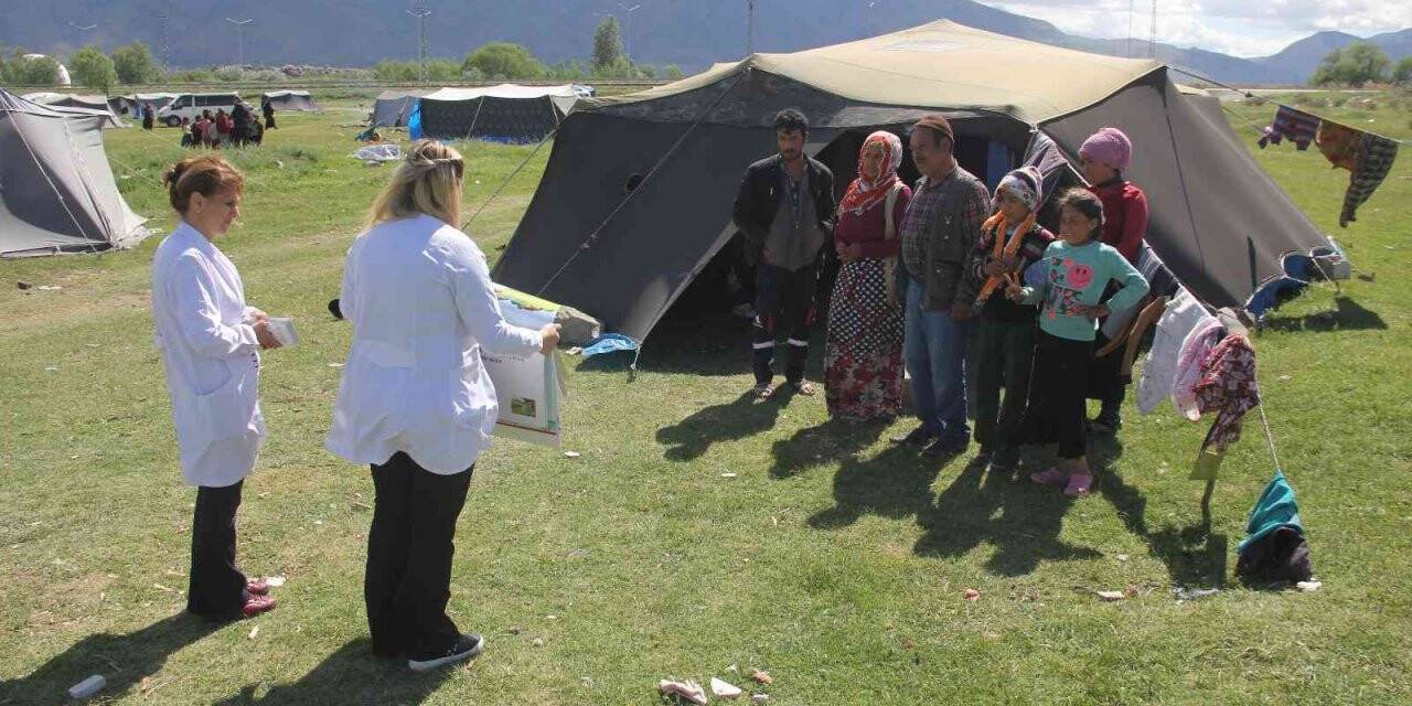 Mevsimlik tarım işçileri keneye karşı bilgilendirildi