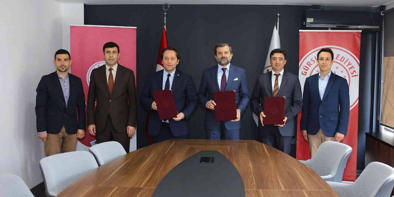 Gürsu’nda gençlere istihdam atağı