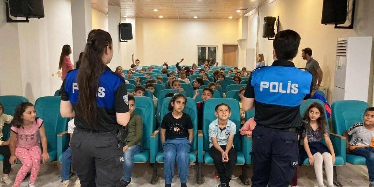 Cizre’de ilkokul öğrencilerine polislik mesleği tanıtıldı