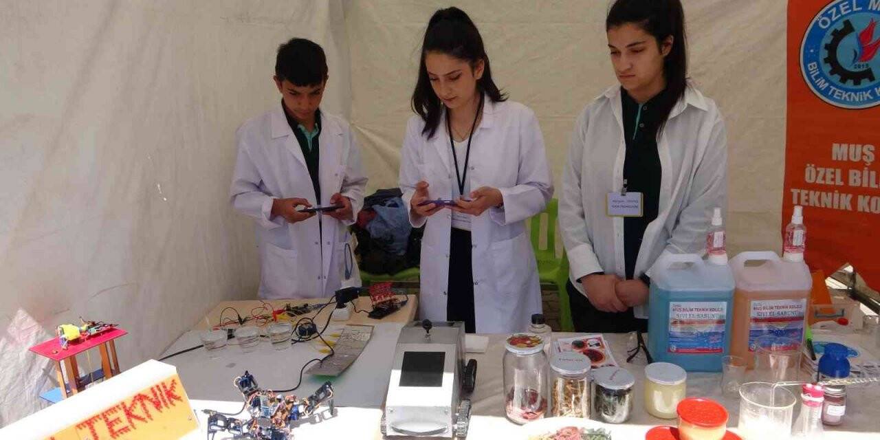 Muş’ta ‘Mesleki Eğitim Bilim Fuarı’ açıldı