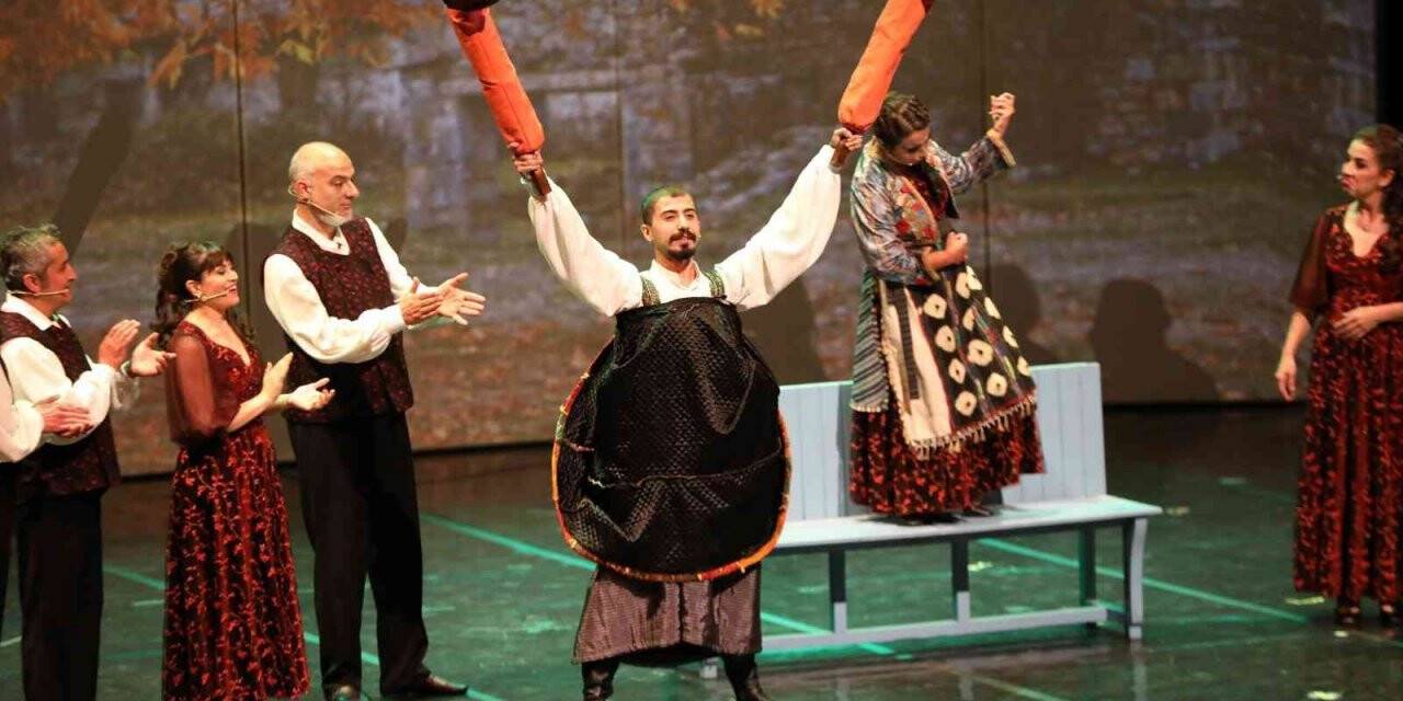 Gaziantep Opera ve Bale festivalinin kapanışı ’’Memleketim’’ müzikaliyle oldu