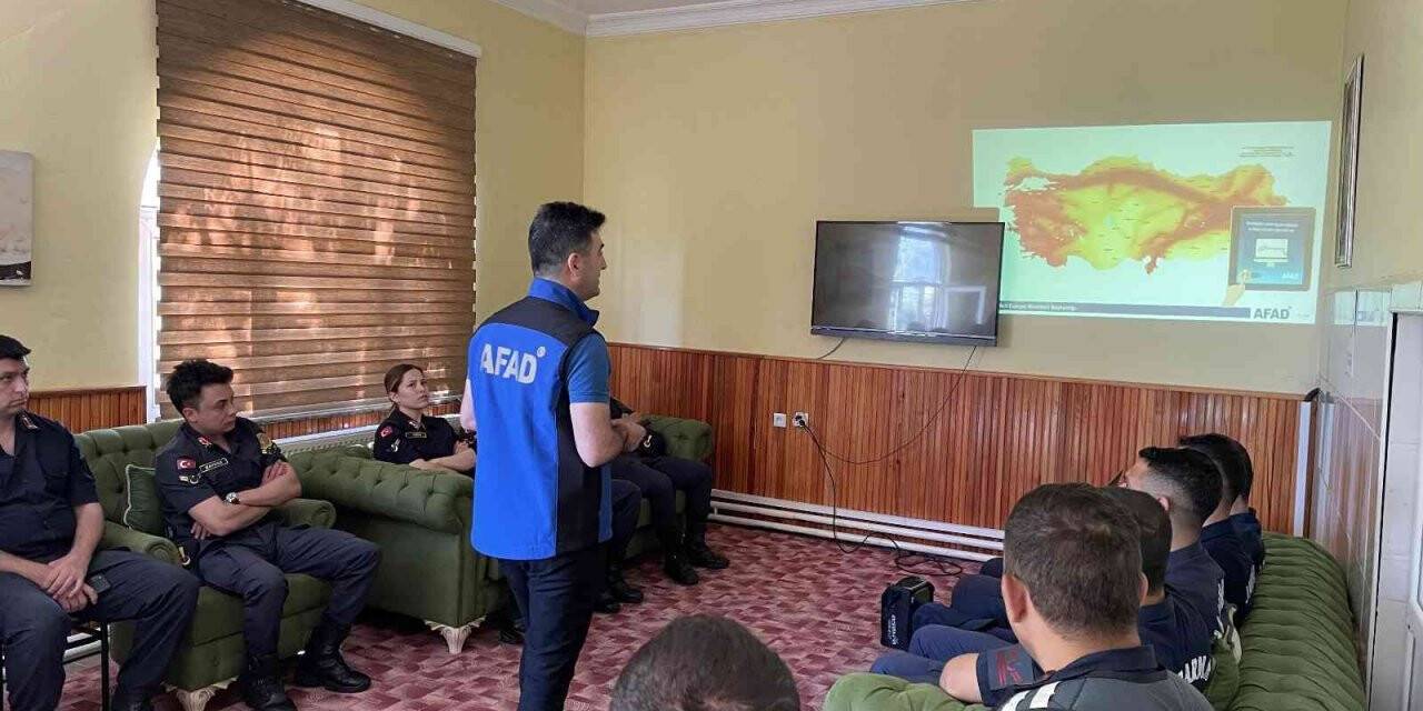 AFAD’dan askeri personele eğitim verildi