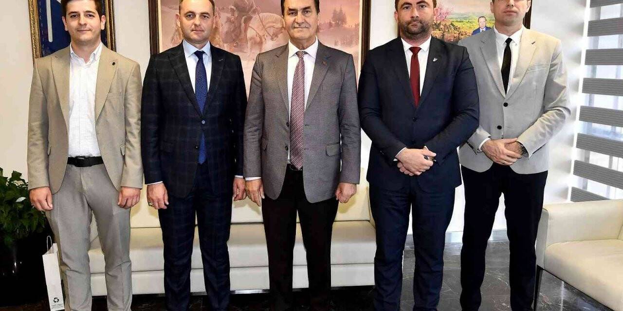 Bosna heyeti Panorama 1326 Fetih Müzesi’ne hayran kaldı