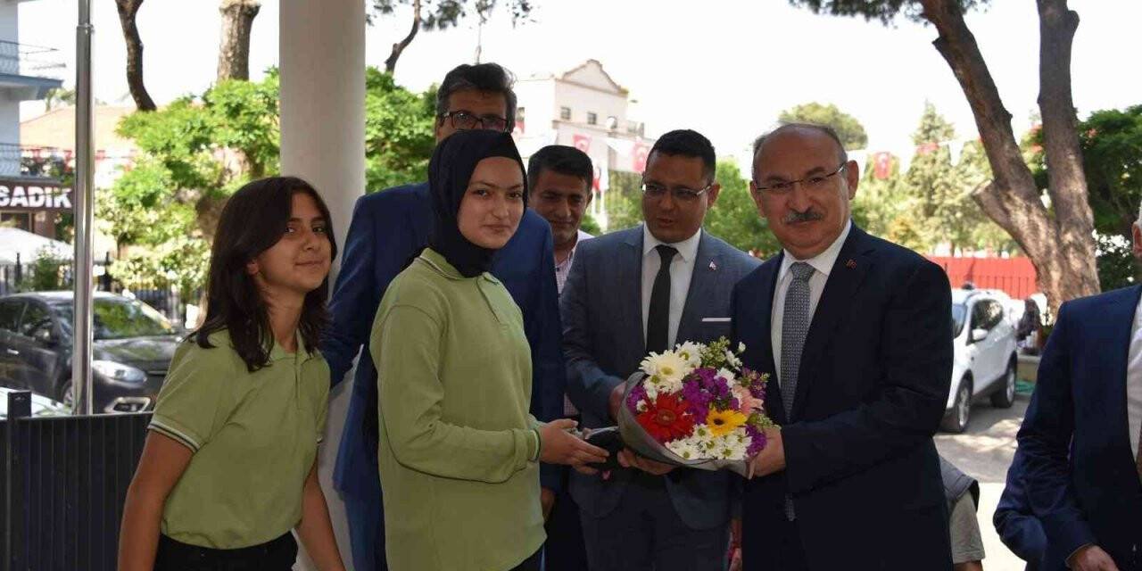 Vali Karadeniz, Akhisar ilçesini ziyaret etti