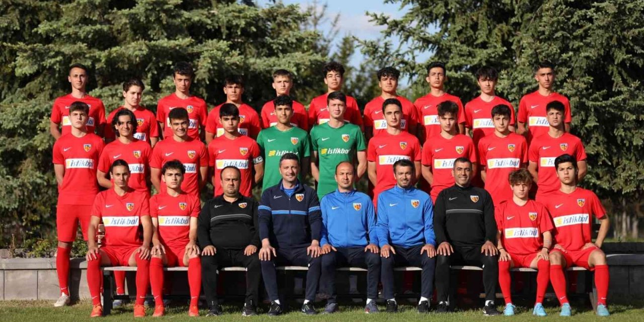 Kayserispor U17 takımında hedef çeyrek final