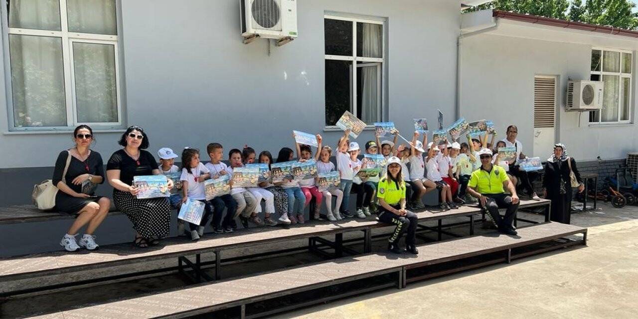 Aydın’da 25 anasınıfı öğrencisi “trafik dedektifi” oldu