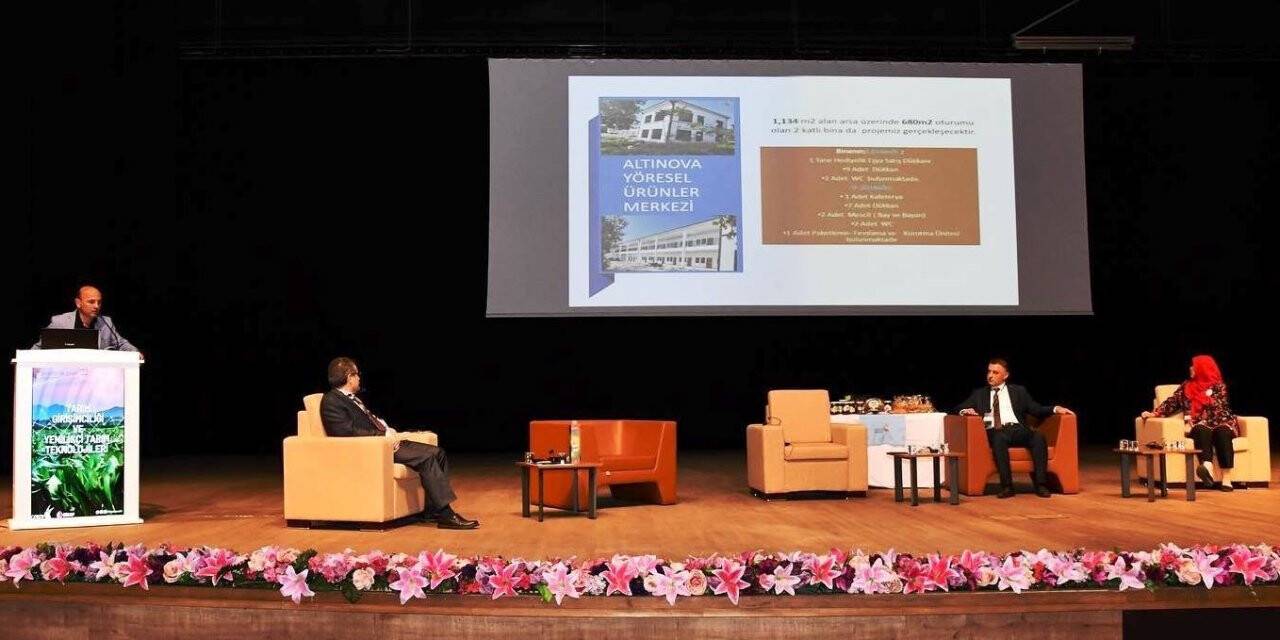 GTÜ Girişimcilik Zirvesi’nde konuşan Altınova Belediye Başkanı Dr. Metin Oral: