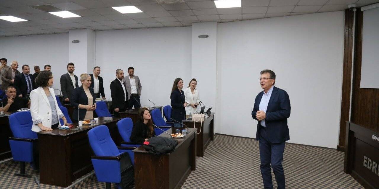 İBB’den Edremit’e işbirliği ziyareti