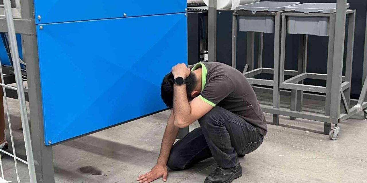 Fabrika çalışanlarına deprem gerçeği tatbikatla anlatıldı