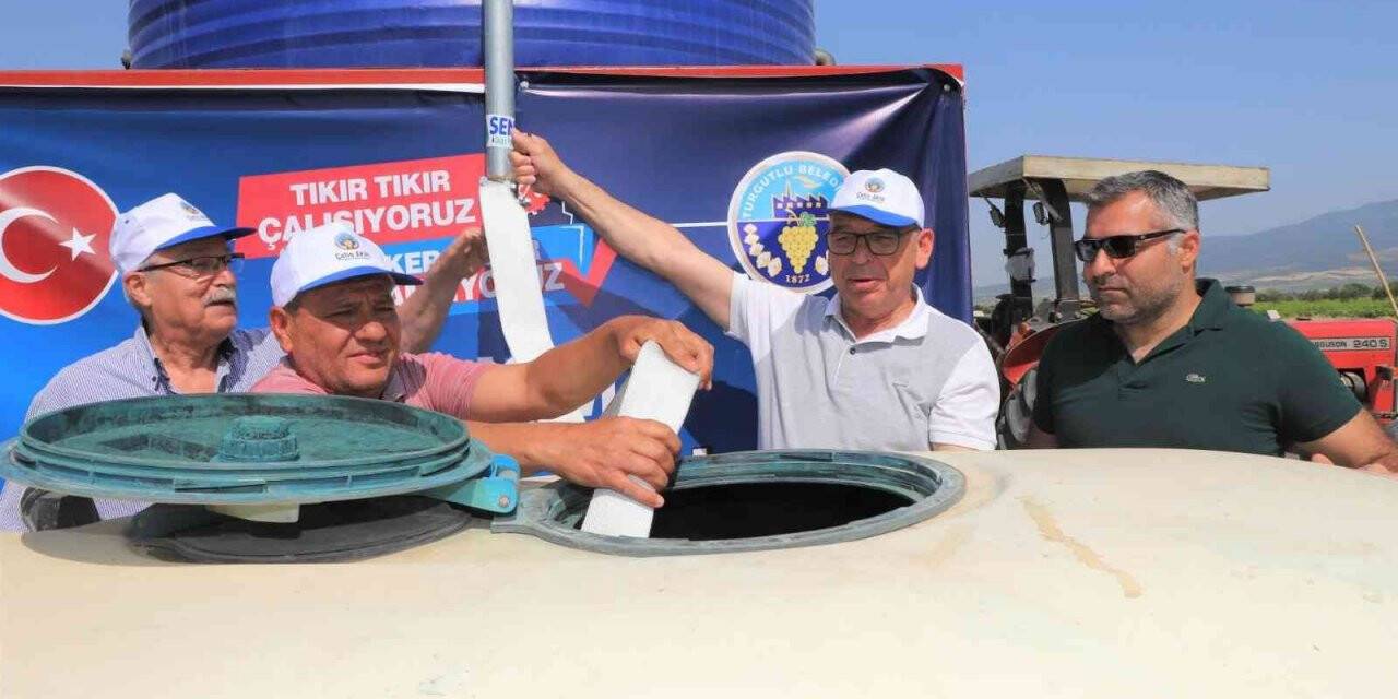 Turgutlu Belediyesi çiftçilerin yüzünü güldürdü