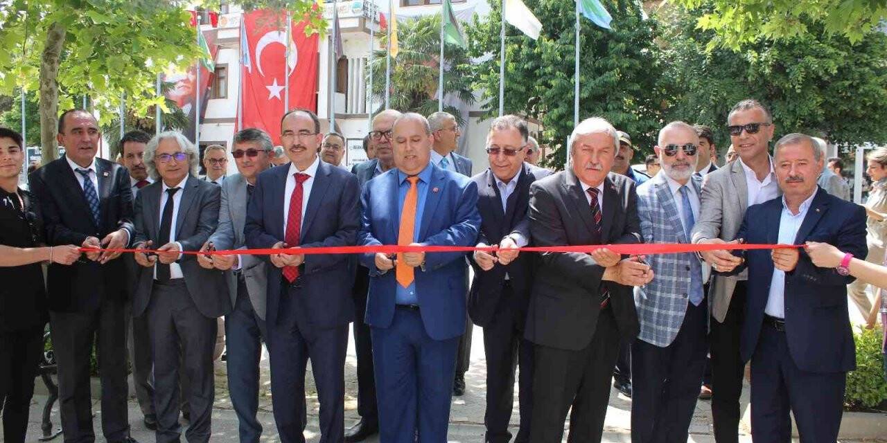 Osmaneli’de "Tarih, Mimari, Kültür Sempozyumu" başladı