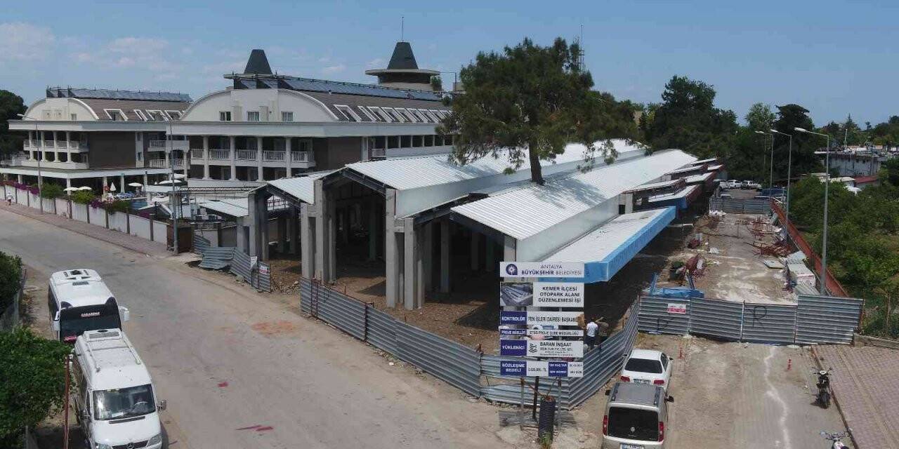 Kemer Otopark ve Pazar Yeri turizm sezonuna hazır