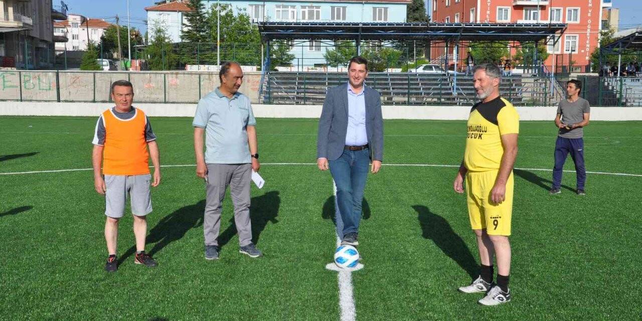 28 takım 1 ay boyunca yarışacak