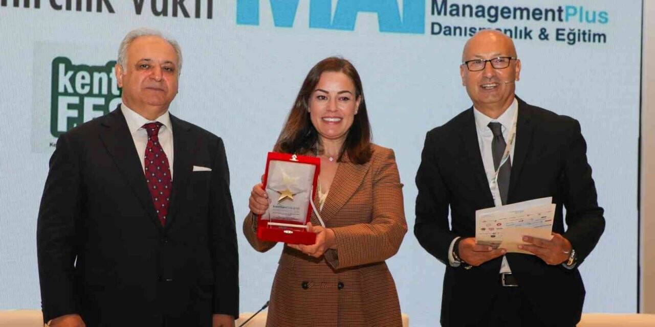 En İyi Kentsel Tasarım Projesi ödülü Gemlik Belediyesi’nin