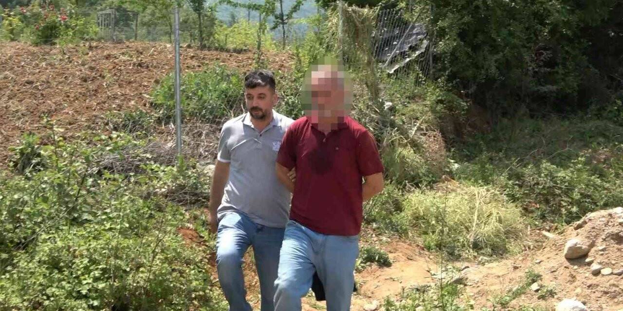 Yakalanacağını anlayınca polise kurşun yağdırdı