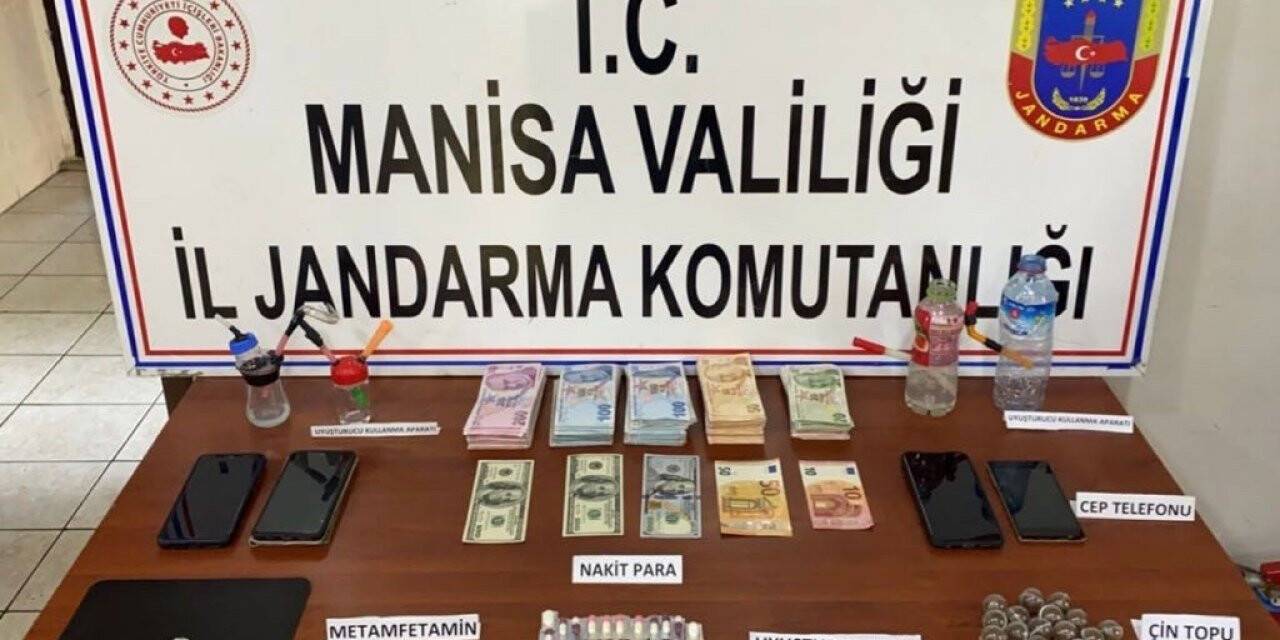 Manisa’da jandarmadan uyuşturucu operasyonu: 2 gözaltı