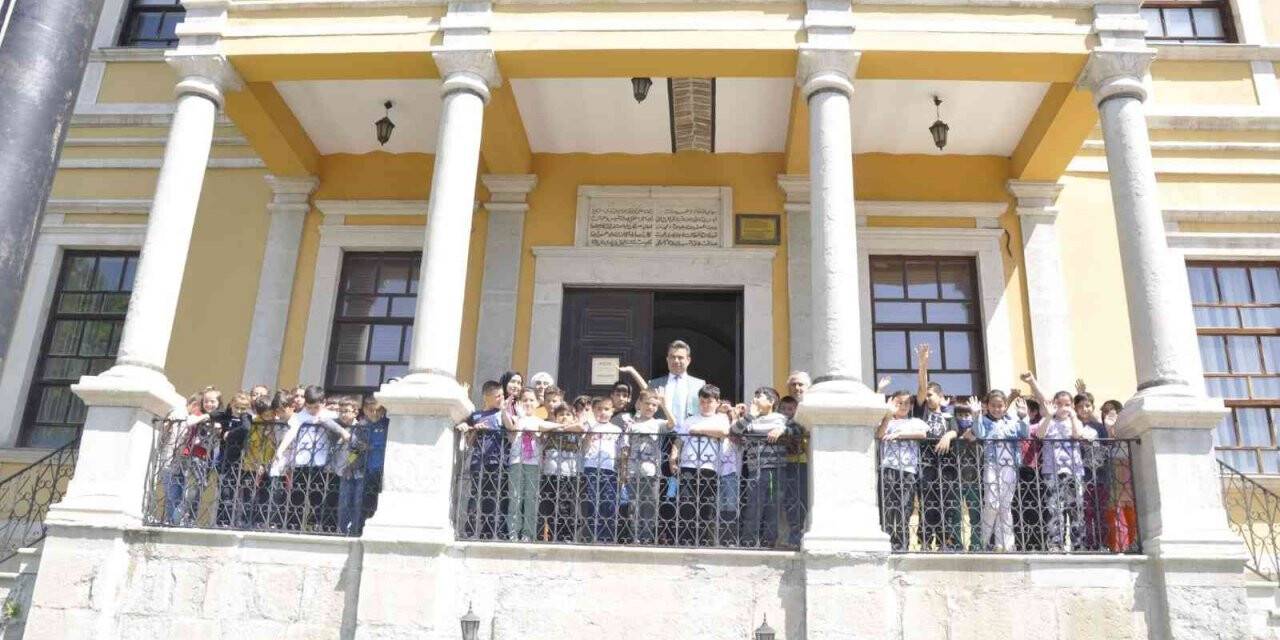 Osmanlı kentinde gönüllü turizm elçileri yetişiyor