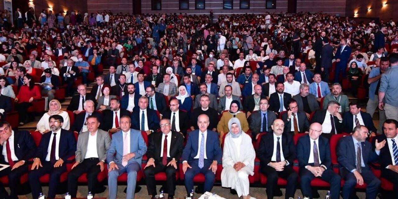 AK Parti Genel Başkanvekili  Kurtulmuş: “Sezai Karakoç diriliş cephesinin amansız yılmaz bir savaşçısı”