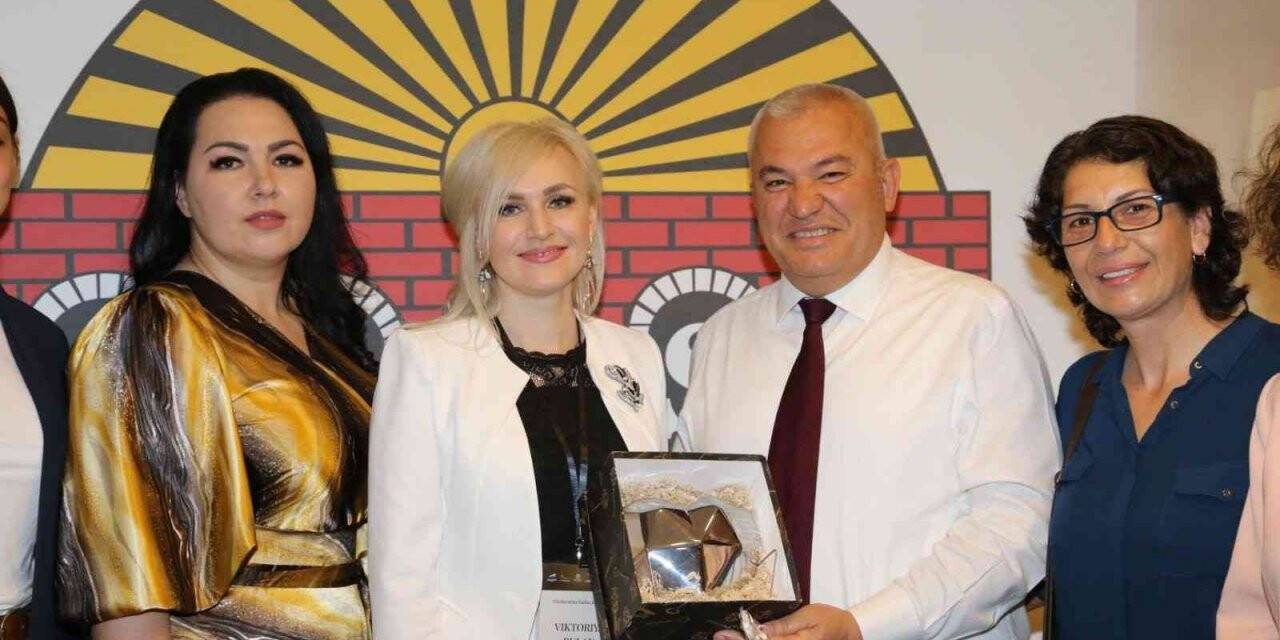 İş dünyasında kadın kongresi başladı