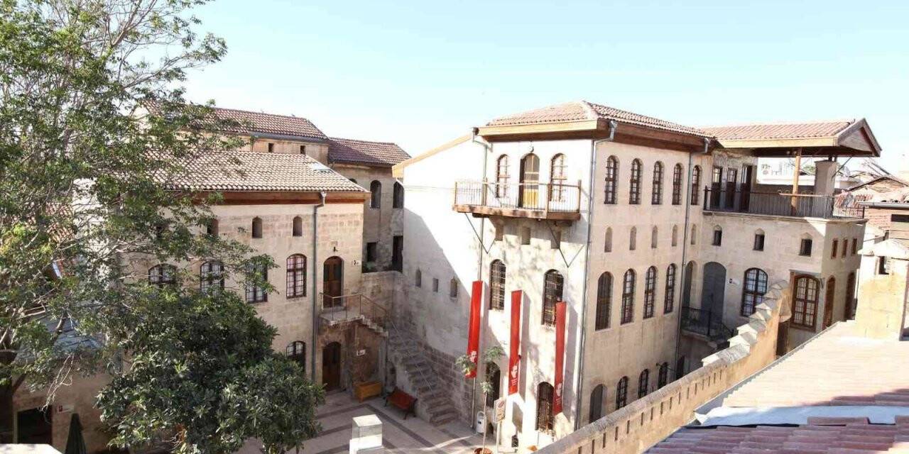 İki gaziyi buluşturan Atatürk Anı Müzesi ödül aldı