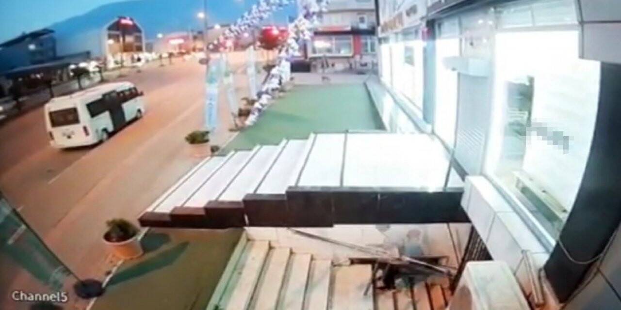 Hırsızlar başladığı işi yarım bırakmadı