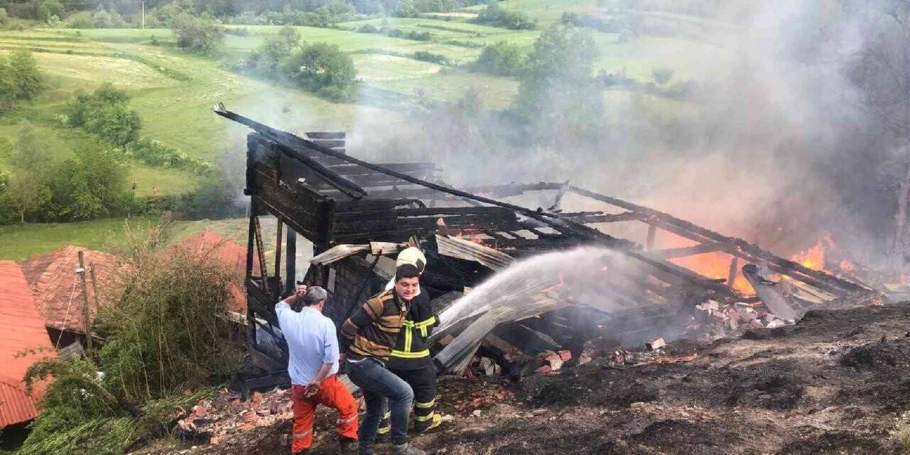 15 ev küle dönmüştü, aynı köyde ikinci yangın felaketi