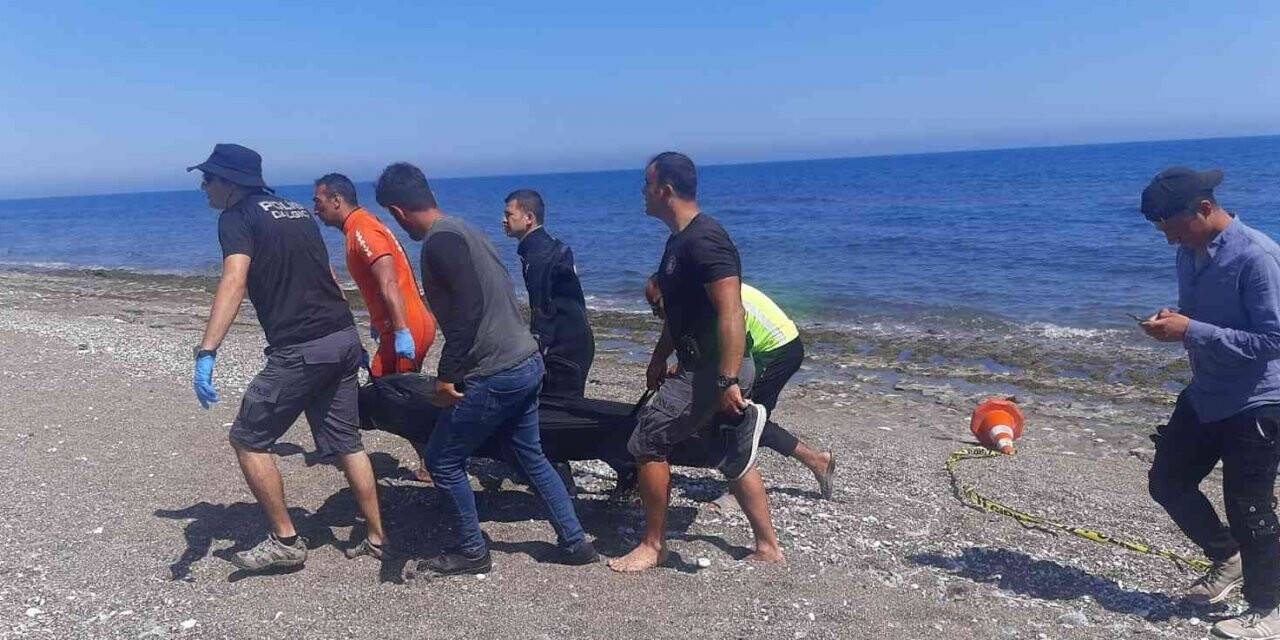 Denizde kaybolan gencin cansız bedenine ulaşıldı