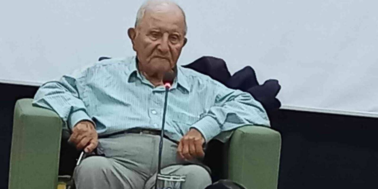 Türk Ocağı’nın konuğu Edremitli Doktor Necdet Özgelen oldu