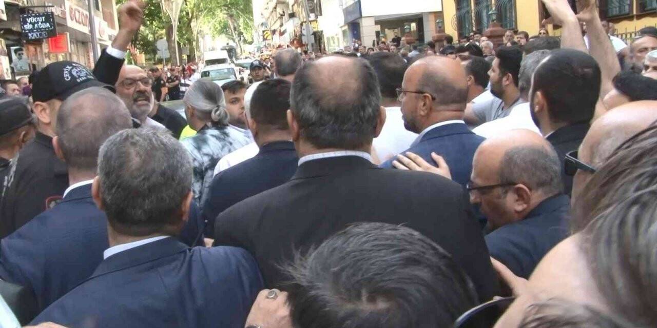 Meral Akşener’in esnaf ziyareti öncesi arbede