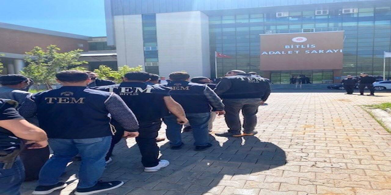 Bitlis’te PKK/KCK operasyonunda 4 kişi tutuklandı