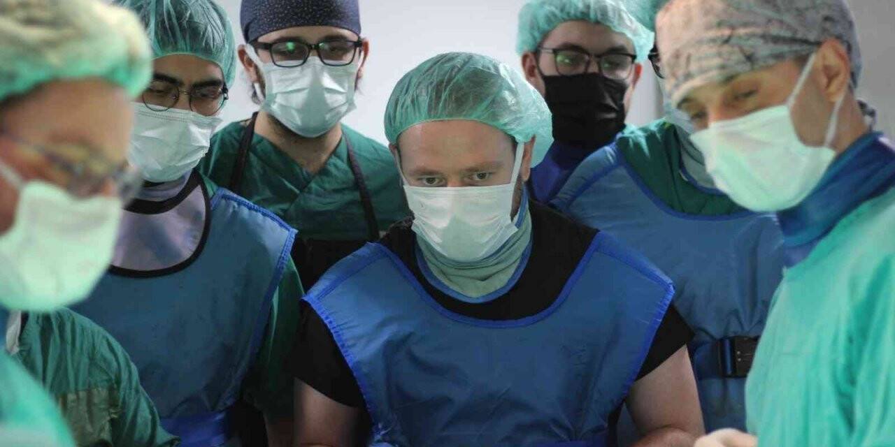 10 yıldır idrar yapamayan hasta SNM yöntemiyle tedavi edildi