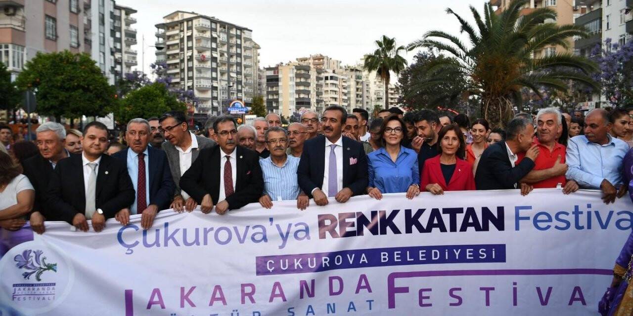 Adana’da jakaranda coşkusu