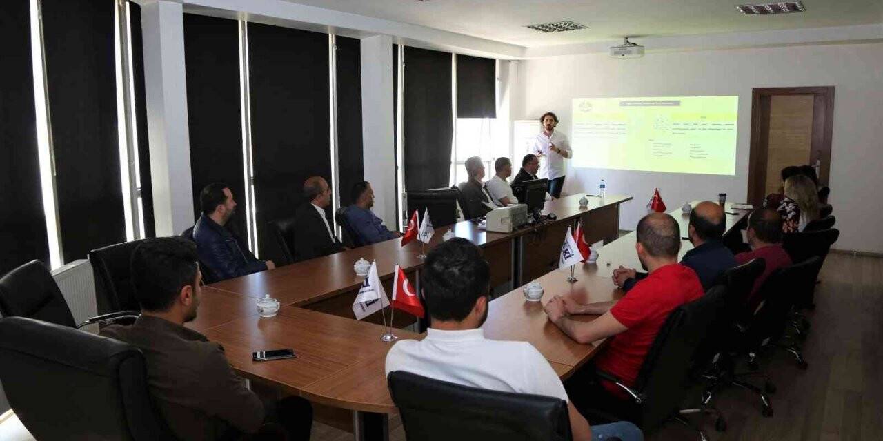 VASKİ personellerine “Bilgi Güvenliği Eğitimi” verildi