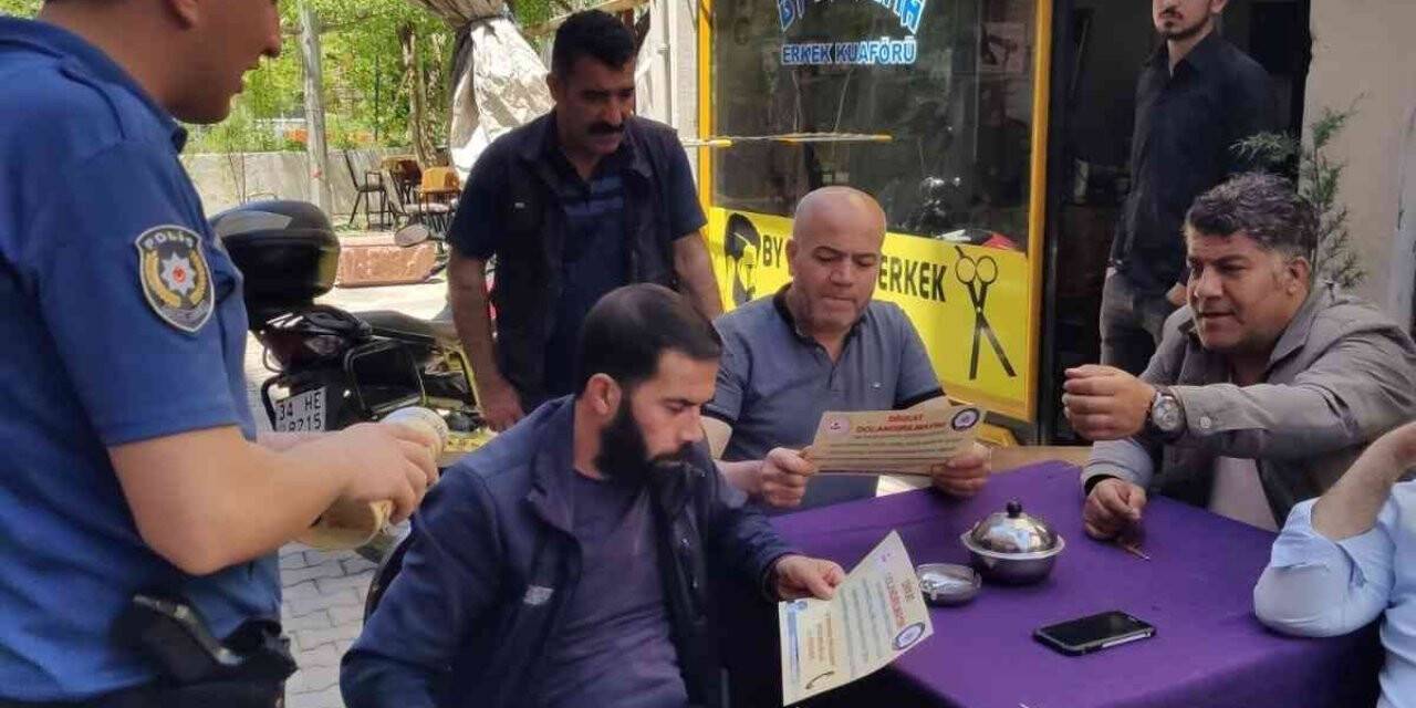 Batman’da polis ekipleri, artan dolandırıcılık olaylarına karşı vatandaşları uyardı