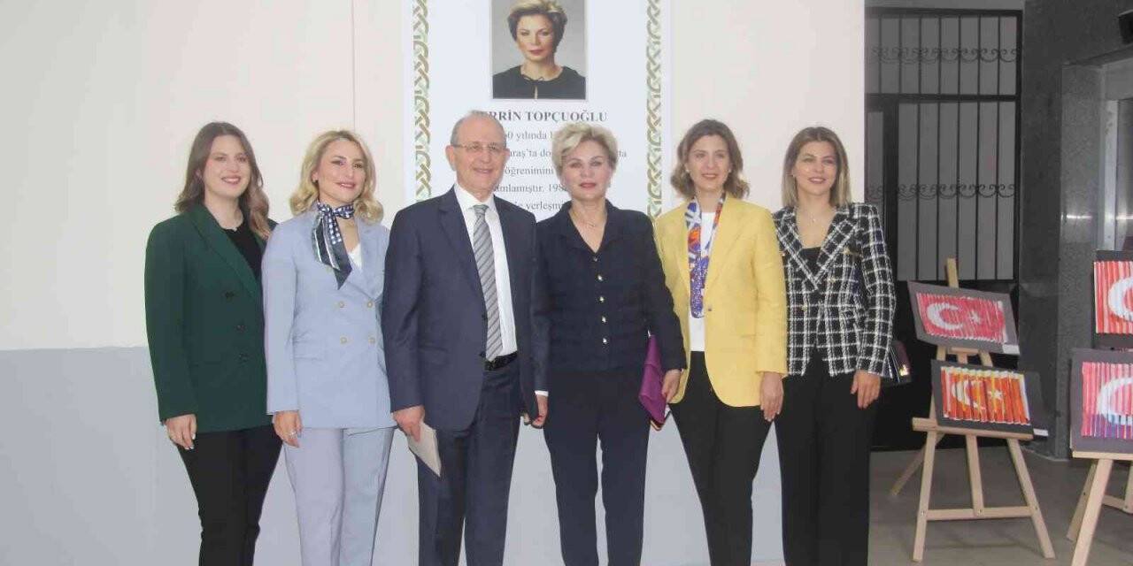 Berrin Topçuoğlu Anadolu Lisesi düzenlenen törenle eğitime açıldı