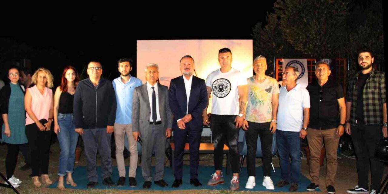 ADÜ’de Prof. Dr. Duman’ın konuk olduğu söyleşi gerçekleştirdi