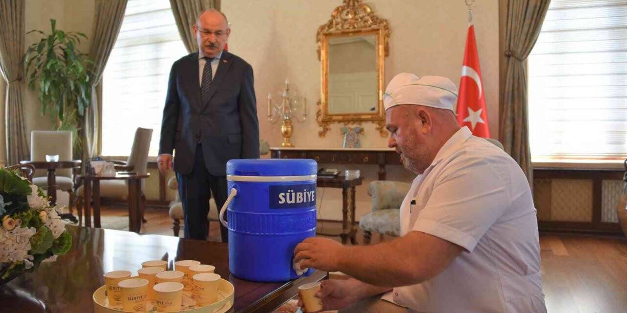 Vali Karadeniz’e Kırkağaç Kavunu Çekirdeğinden yapılan ‘Sübiye’ ikram edildi